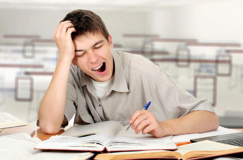 Bệnh “con bận học”

– Năng lực của một người trẻ nhìn thấy ở đâu? Hãy ở chung vớ…