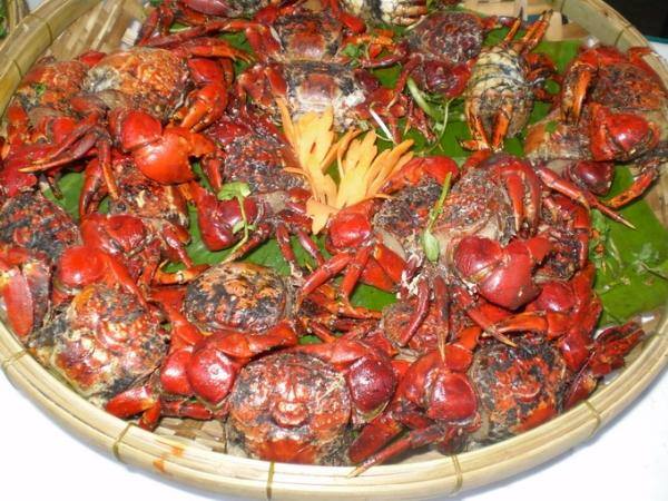 Cái con Chù Ụ

Dịp lễ Tết, chúng ta cứ hay quanh quẩn mấy điểm du lịch đông ngườ…