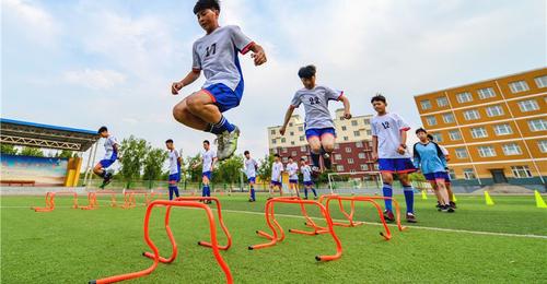 Trung Quốc: Đề xuất đưa giáo dục thể chất vào kỳ thi tuyển sinh THPT
