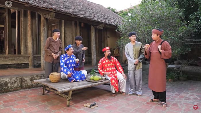 Muốn làm sếp, phải làm sao?

Nhiều bạn trẻ thấy người ta khởi nghiệp, cũng lật đ…